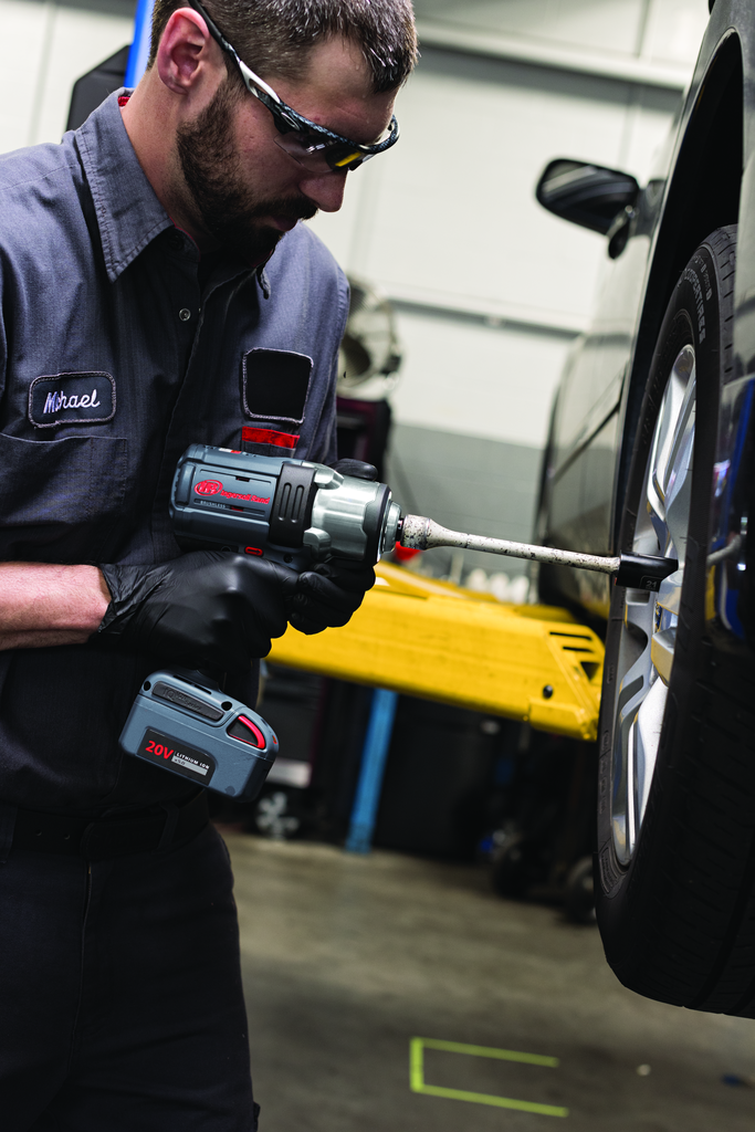 20V High-Torque 1/2" Cordless Impact Wrench 1500 Ft-Lbs Nut-Busting Torque