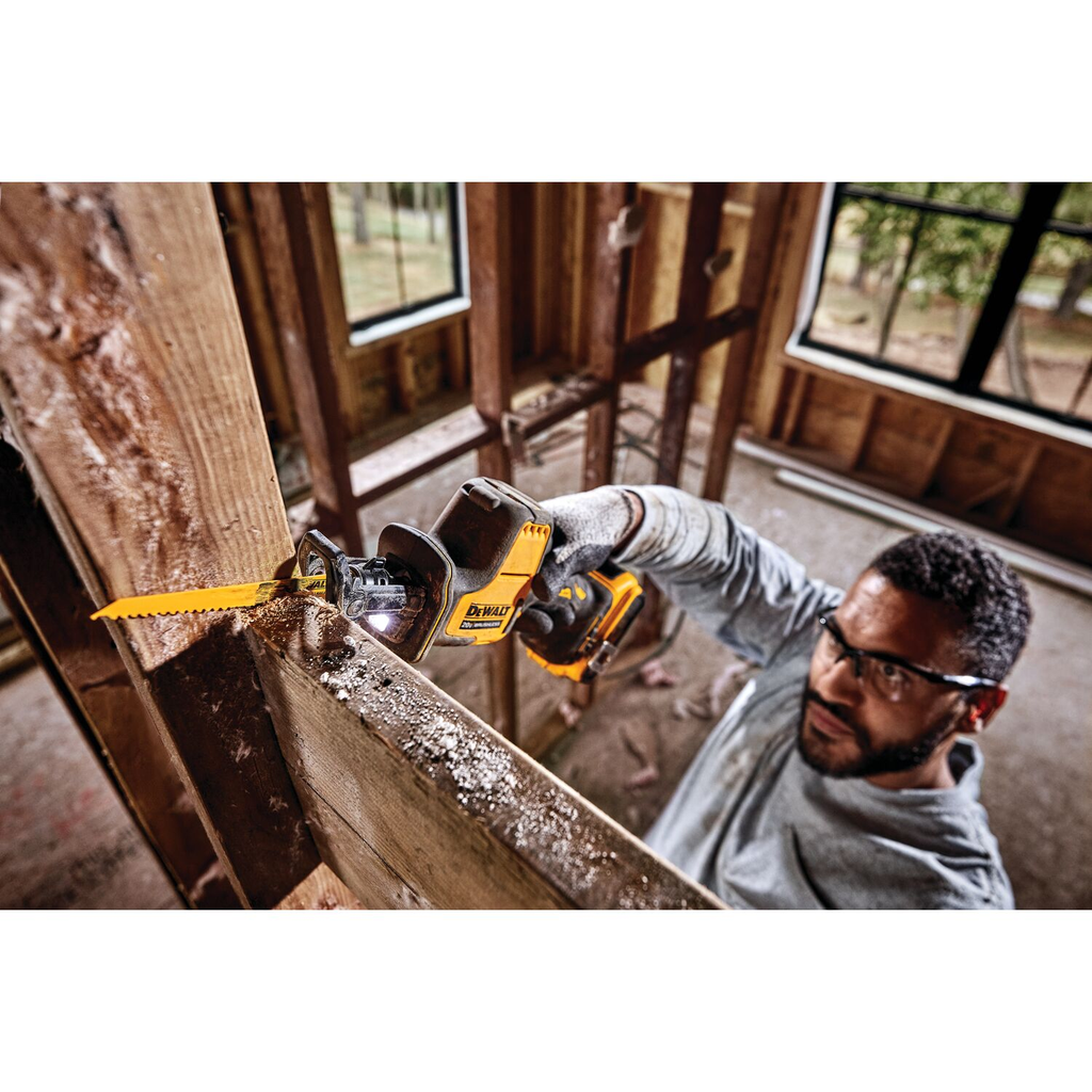 DEWALT ATOMIC 20V MAX* Cordless One-Handed Reciprocating Saw (Tool Only)