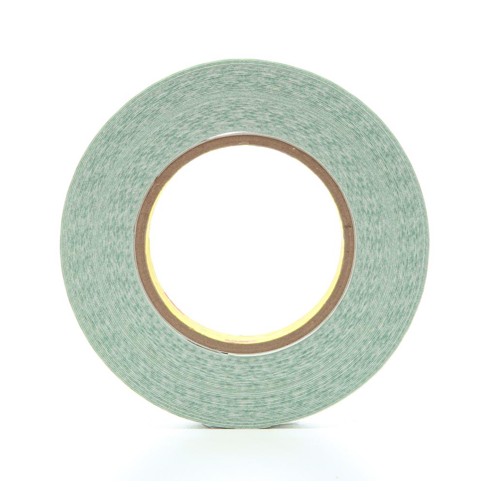 Ruban adhésif double face 3M™, 9589, blanc, 9 mil (0,23 mm), 1/2 po x 36 vg (1,3 cm x 33 m), 72rol/cs