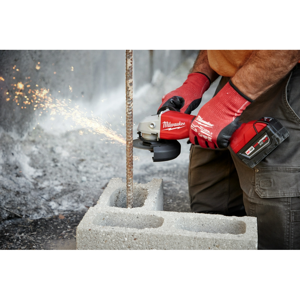 M18™ Brushless 4-1/2" / 5" Cut-Off Grinder Paddle Switch