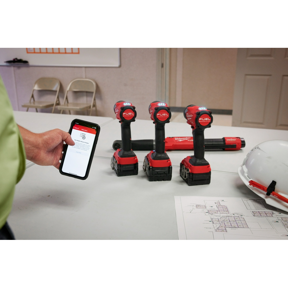 M18 FUEL™ 1/2" Controlled Torque Compact Impact Wrench w/ TORQUE-SENSE™, Pin Detent