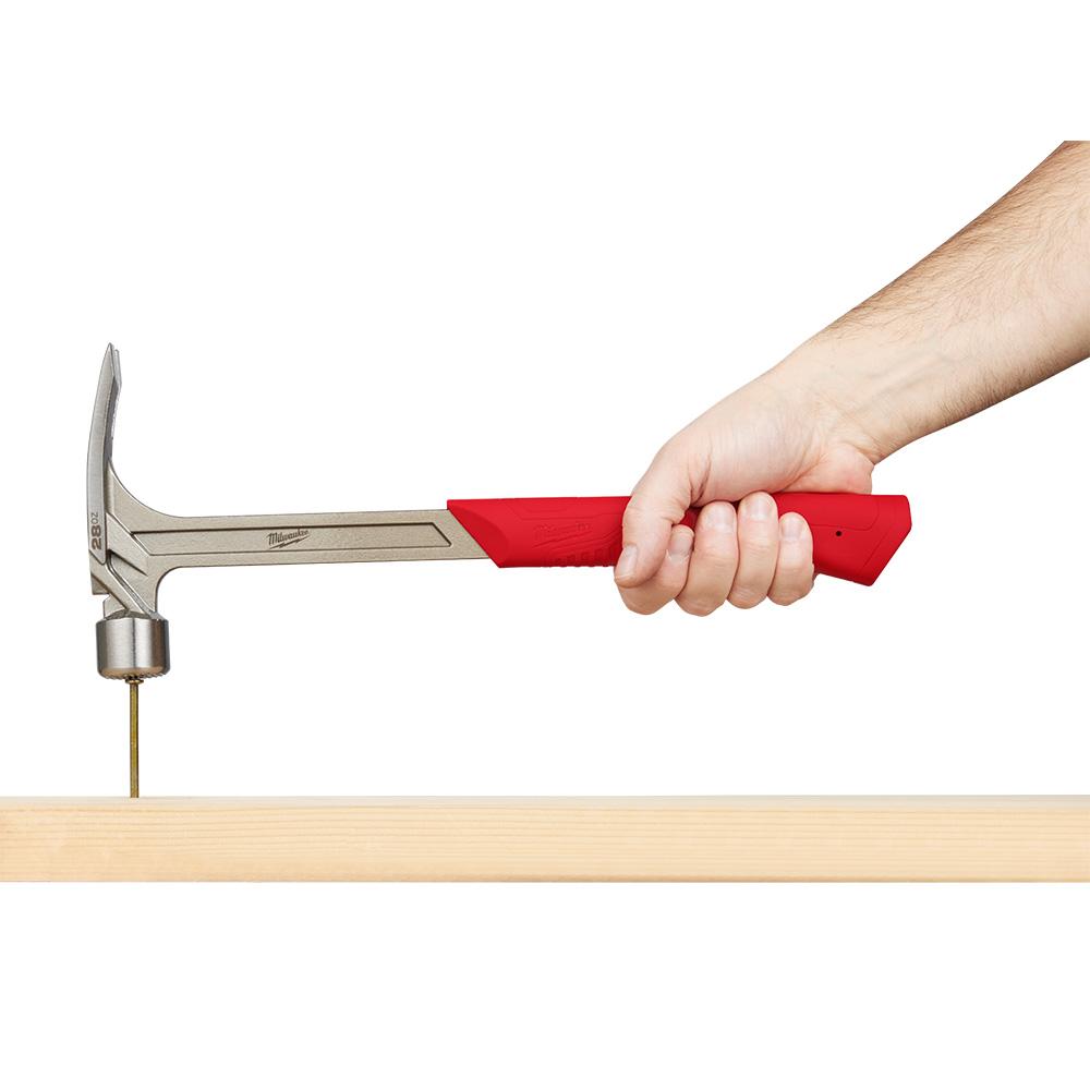 Marteau d'encadrement de visage fraisé de 28 oz