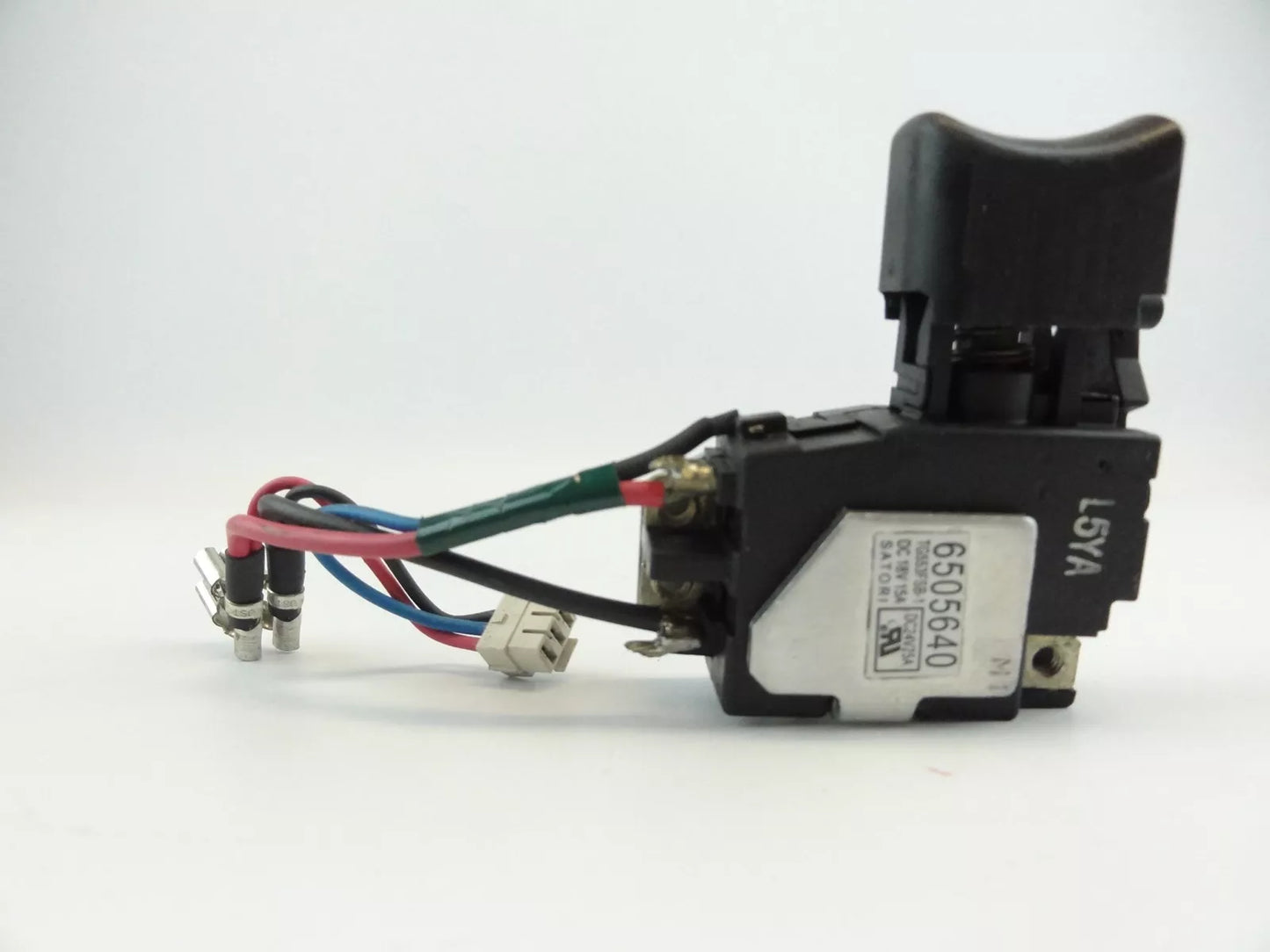 Interrupteur (déclencheur) 650564-0