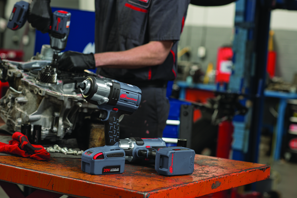 Cordless Impact Wrench Kit, 20V High Torque, 1/2 In, 1500 Ft-Lb, With 2 Batteries And Charger