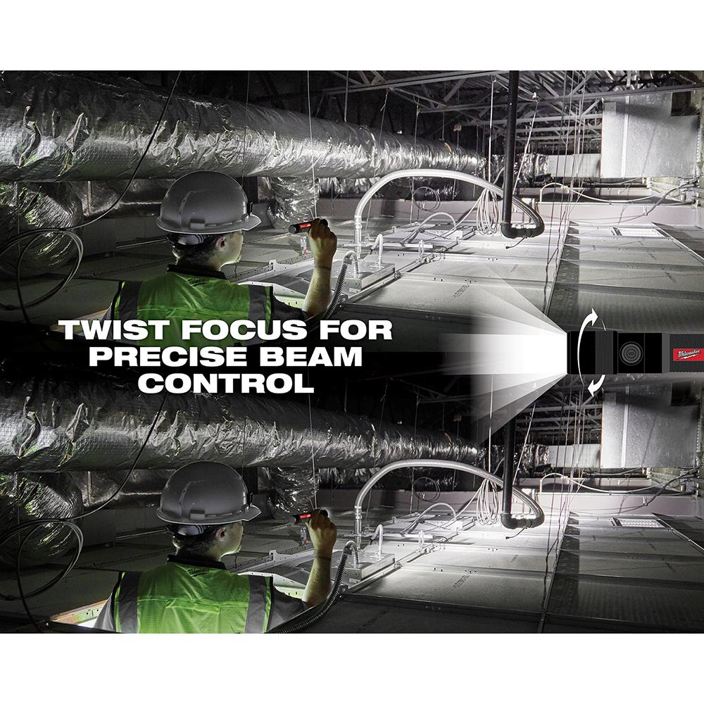 1100L Twist Focus Flashlight