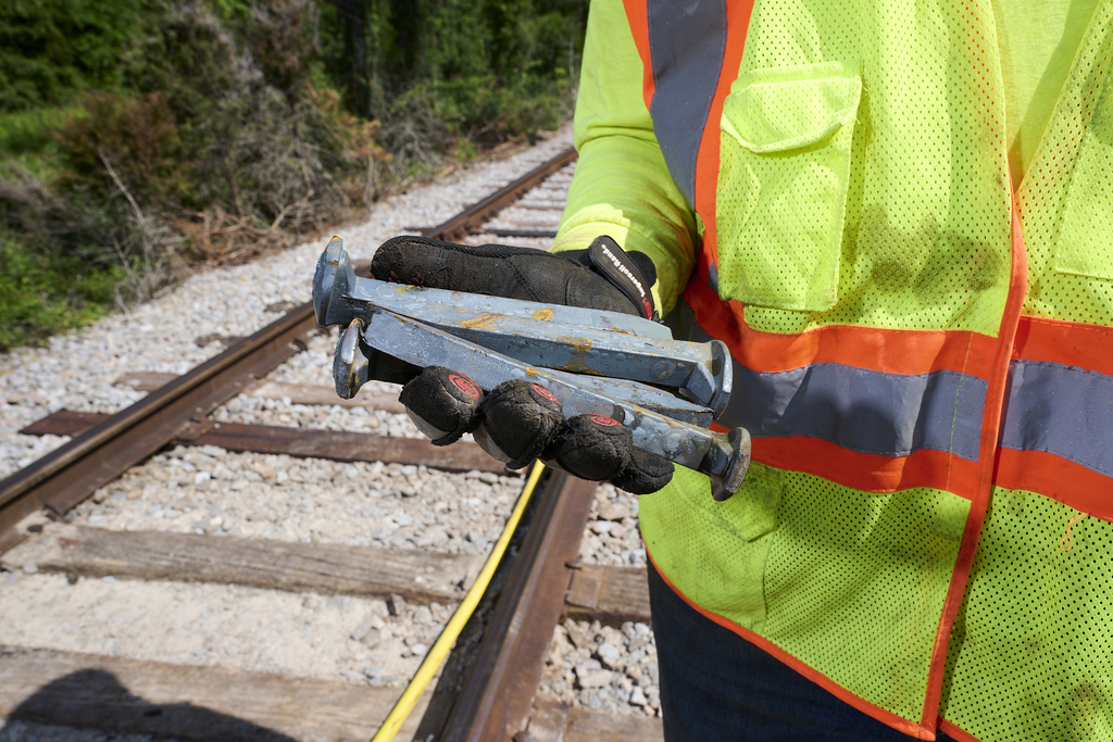 Spike Driver, 5.75 In Stroke, 1250 Bpm, 2.06 In Bore