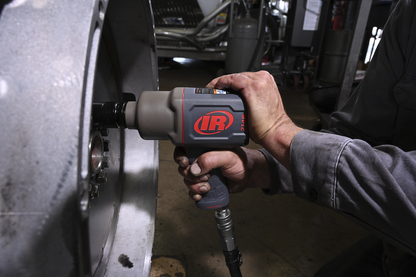 3/4" Air Impact Wrench Quiet 2,000 Ft-Lbs Nut-Busting Torque Maintenance Duty Pistol Grip