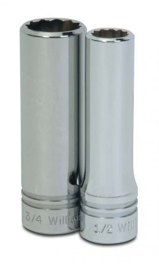 Douille profonde SAE 1-1/8" à 12 pans 1/2"