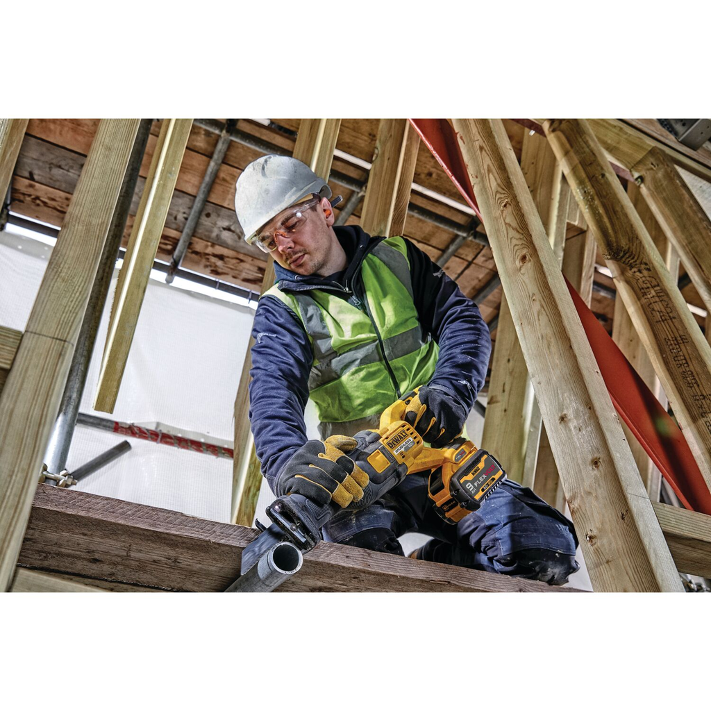 DEWALT FLEXVOLT 60V MAX* Brushless Cordless Reciprocating Saw Kit