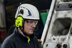 3M™ PELTOR™ LiteCom Plus Headset MT73H7P3E4610NA, Hard Hat Attached