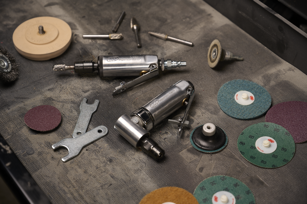 Air Angle Die Grinder, 0.25 Hp, 21,000 Rpm, 1/4 In Collet, Front Exhaust