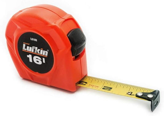 Le ruban à mesurer à retour de puissance Lufkin L616N est conçu pour la durabilité et la commodité, avec une lame de 3/4" de large avec des marquages '‹'‹jaunes faciles à lire. Le boîtier orange Hi-Viz® améliore la visibilité, ce qui le rend facile à