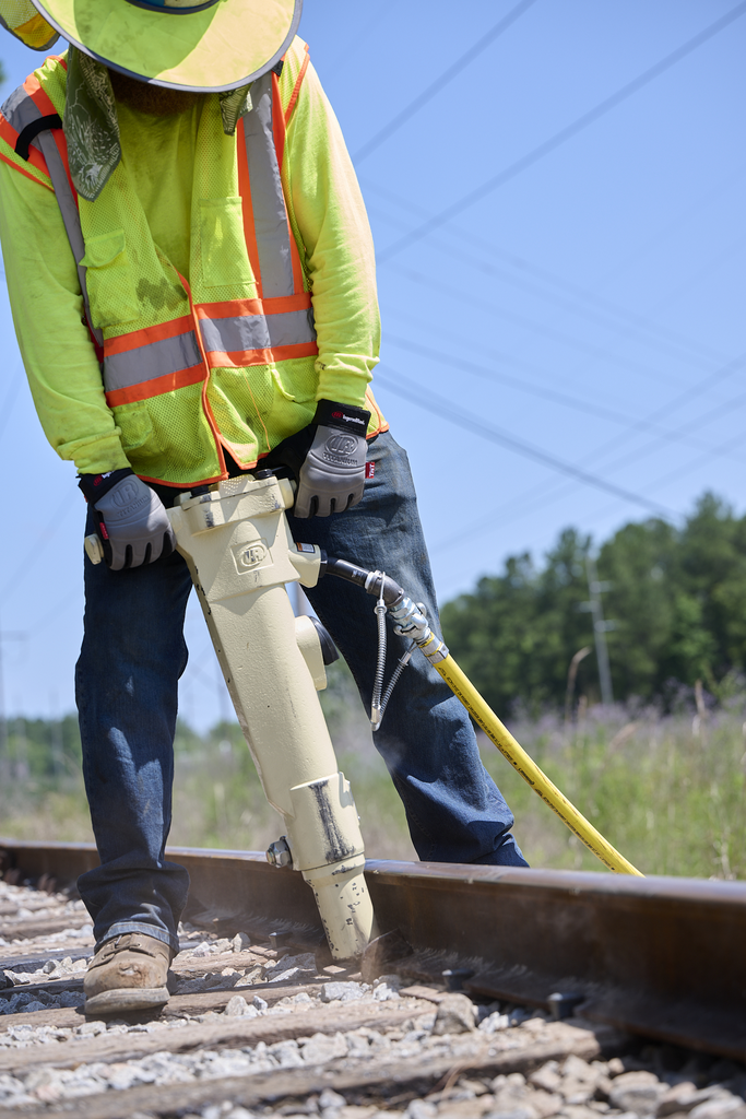 Spike Driver, 5.75 In Stroke, 1250 Bpm, 2.06 In Bore