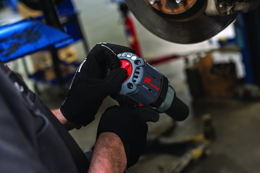 Cordless Impact Wrench Kit, 20V High Torque, 1/2 In, 1500 Ft-Lb, With 2 Batteries And Charger