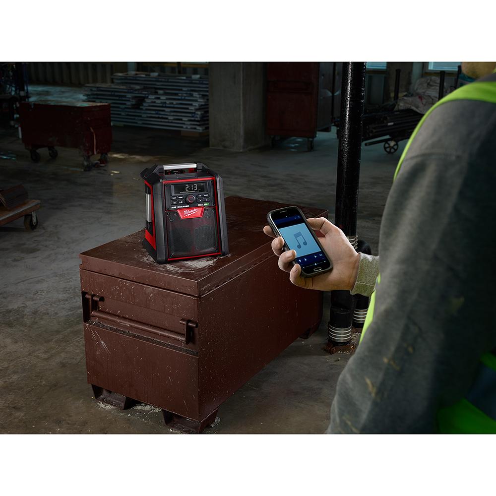 Radio/chargeur de chantier M18™
