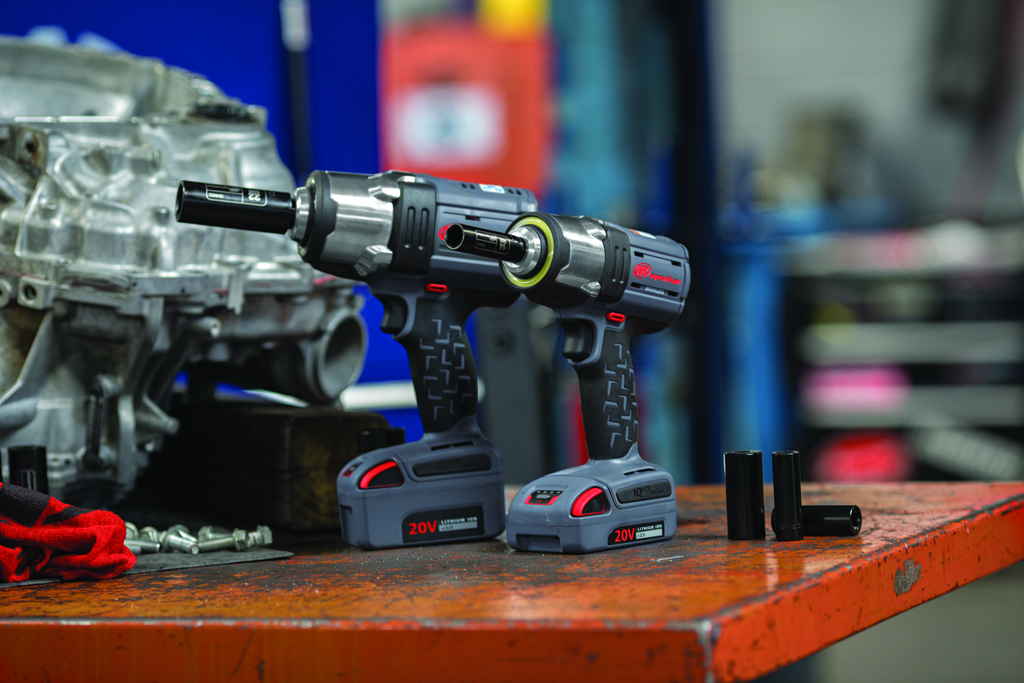 Cordless Impact Wrench Kit, 20V High Torque, 1/2 In, 1500 Ft-Lb, With 2 Batteries And Charger