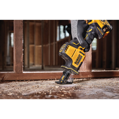 DEWALT ATOMIC 20V MAX* Cordless One-Handed Reciprocating Saw (Tool Only)