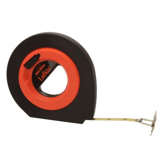 Le ruban long en acier Crescent SpeedWinder possède une lame 60 % plus épaisse que le ruban standard. Son boîtier à fort impact se rembobine 4 fois plus vite que les modèles conventionnels. L'ouverture centrale des bobines et le pliage des crochets d