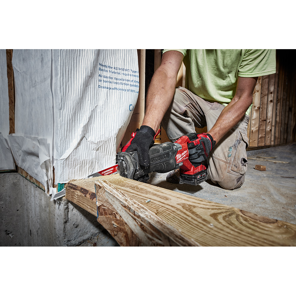 M18 FUEL™ SAWZALL® Recip Saw W/ ONE-KEY™ - 2 Battery XC5.0 Kit