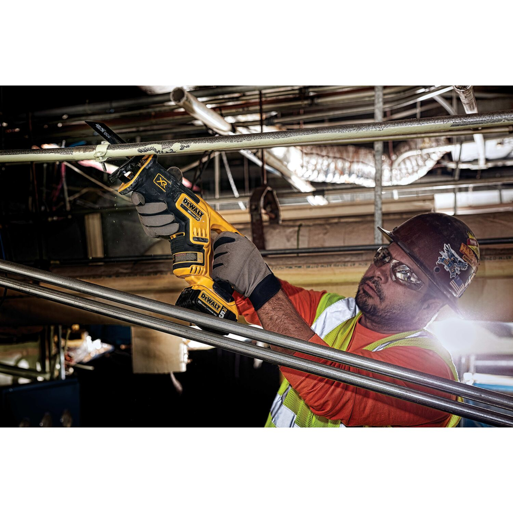 DEWALT 20V MAX* XR Brushless Compact Reciprocating Saw (Tool Only)