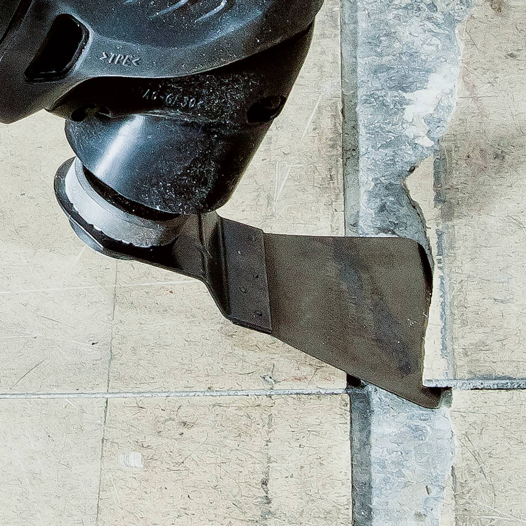 Starlock® Oscillating Multi-Tool 2" High Carbon Steel Flexible Scraper Blade