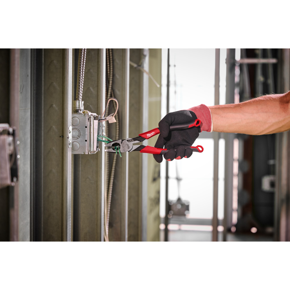 9" Lineman's Comfort Grip Pliers