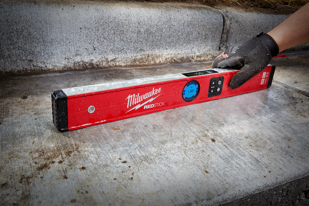 24 In. REDSTICK™ Digital Level With PINPOINT™ Measurement Technology
