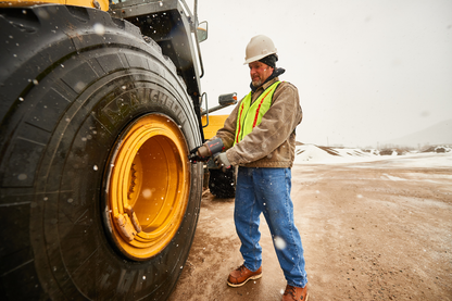 3/4" Drive Air Impact Wrench Quiet 1700 Ft-Lbs Nut-Busting Torque Pistol Grip