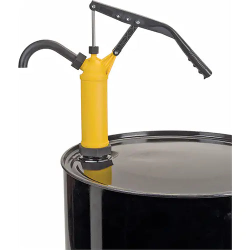 Pompe à tambour à levier, polypropylène, 14 oz/course, convient aux fûts de 5 à 55 gal., jaune