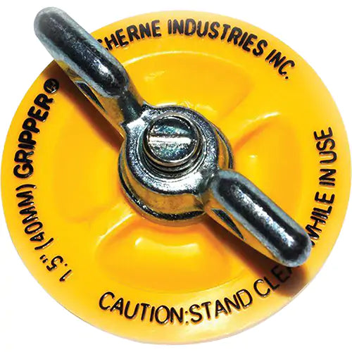 Designed to test drain, vent and waste systems to 17 PSI backpressure or 40' head pressureExtra large zinc wing nut for ease of tightening. No wrench requiredNatural rubber O-ring for excellent expansion and memoryABS glass-reinforced plates for a