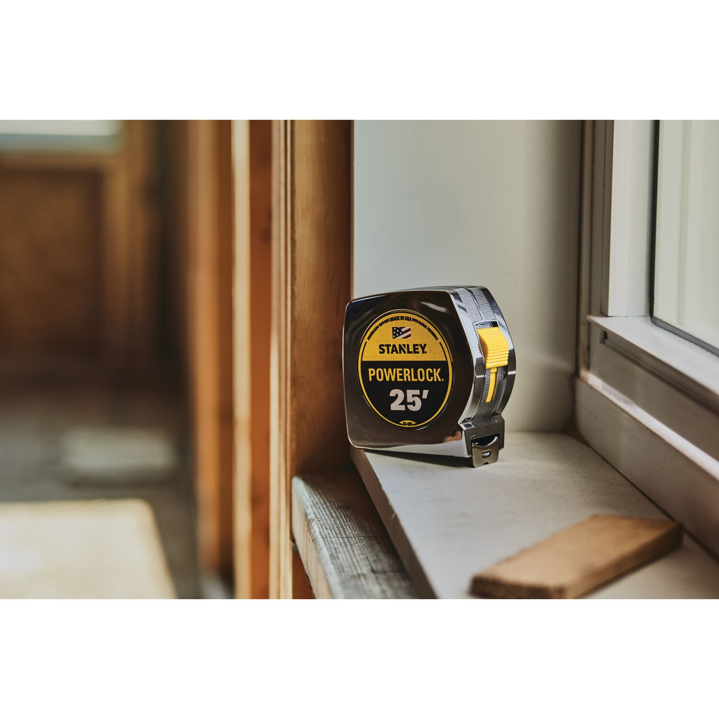 STANLEY 25 Ft PowerLock Tape Measure