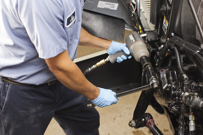 3/4" Drive Air Impact Wrench Quiet 1700 Ft-Lbs Nut-Busting Torque Pistol Grip