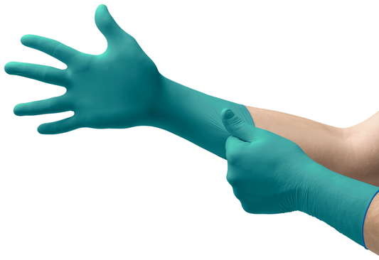 MICROFLEX Chemical Resistant Disposable Glove, Nitril, 93260 Size M (7.5-8.0), 50/bx